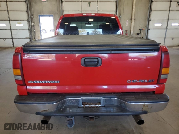 2002 Chevrolet Silverado 1500 LT with VIN 2GCEK19T021379334, listed as a Copart auction lot 55966035 with 181,314 mi miles and Clean Title. Bid and sale history available at DreamBid. Image 6.