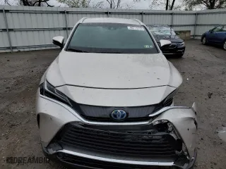 2022 Toyota Venza LE with VIN JTEAAAAH4NJ103494, listed as a Copart auction lot 48711773 with 10,202 mi miles. Bid and sale history available at carsss.com. Image 5.