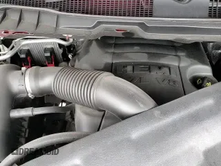 2017 Ram 1500 Big Horn z VIN 3C6RR7LT3HG524057, wystawiony jako Copart lot #82277815 z przebiegiem 115 238 mil mil oraz Szkoda całkowita • Salvage title. Historia ofert i sprzedaży dostępna na DreamBid. Obrazek 15.