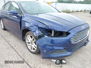 2013 Ford Fusion SE с VIN 3FA6P0HR6DR249987, выставлен на аукционе IAAI как лот 42420287 с пробегом 157 961 миль миль и . История ставок и продаж доступна на DreamBid. Изображение 6.
