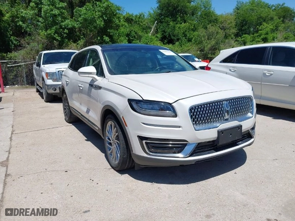 2019 Lincoln Nautilus Reserve with VIN 2LMPJ6L96KBL12639, listed as a IAAI auction lot 42081118 with 23,741 mi miles. Bid and sale history available at carsss.com. Image 1.