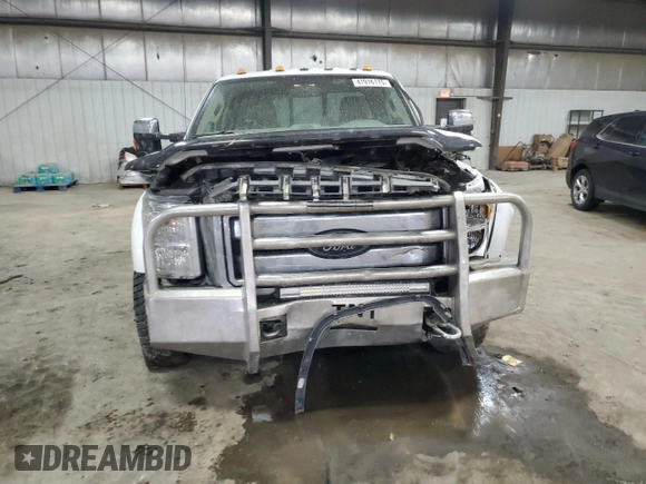 2016 Ford F-350 Lariat with VIN 1FT8W3DT2GEB60272, listed as a Copart auction lot 47916175 with 119,530 mi miles and Salvage title. Bid and sale history available at DreamBid. Image 5.