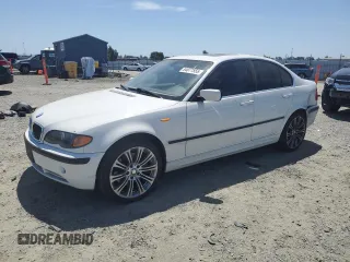 2004 BMW 3 Series 330xi with VIN WBAEW53424PN34353, listed as a Copart auction lot 54077555 with 160,851 mi miles and Salvage title. Bid and sale history available at DreamBid. Image 1.