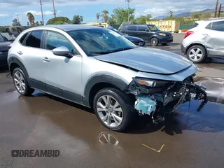 2021 Mazda CX-30 Select with VIN 3MVDMABLXMM221559, listed as a IAAI auction lot 41383201 with 31,736 mi miles. Bid and sale history available at carsss.com. Image 1.