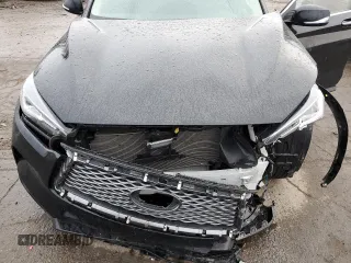 2024 Infiniti QX50 Luxe with VIN 3PCAJ5BBXRF102336, listed as a Copart auction lot 85695054 with 6,194 mi miles and Salvage title. Bid and sale history available at DreamBid. Image 12.