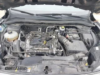2021 Ford Escape SE z VIN 1FMCU0G62MUA94307, wystawiony jako IAAI lot #42018728 z przebiegiem 142 662 mil mil oraz . Historia ofert i sprzedaży dostępna na DreamBid. Obrazek 10.