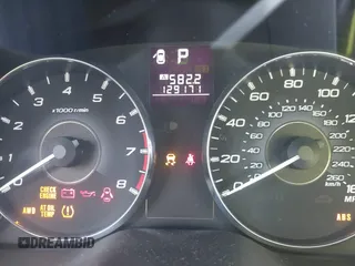2011 Subaru Outback 3.6R Limited with VIN 4S4BRDJC0B2410847, listed as a IAAI auction lot 41765333 with 129,171 mi miles. Bid and sale history available at carsss.com. Image 15.