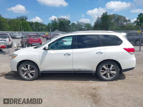 2015 Nissan Pathfinder SL with VIN 5N1AR2MM0FC707380, listed as a IAAI auction lot 42267523 with 186,383 mi miles and . Bid and sale history available at DreamBid. Image 14.