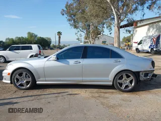 2010 Mercedes-Benz S 550 with VIN WDDNG7BB9AA287204, listed as a IAAI auction lot 41938723 with 120,576 mi miles and . Bid and sale history available at DreamBid. Image 15.