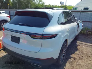 2021 Porsche Cayenne с VIN WP1AA2AYXMDA09268, выставлен на аукционе IAAI как лот 42458825 с пробегом Не указан миль и . История ставок и продаж доступна на DreamBid. Изображение 4.