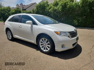 2010 Toyota Venza z VIN 4T3ZA3BB7AU035555, wystawiony jako Copart lot #61304195 z przebiegiem 148 545 mil mil oraz Czysty tytuł • Clean title. Historia ofert i sprzedaży dostępna na DreamBid. Obrazek 1.