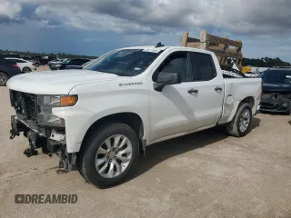 2020 Chevrolet Silverado 1500 Custom with VIN 1GCRWBEH4LZ281963, listed as a Copart auction lot 69211604 with 148,420 mi miles and Salvage Title. Bid and sale history available at carsss.com. Image 1.