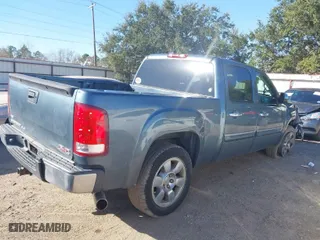 2011 GMC Sierra 1500 SLE with VIN 3GTP1VE07BG118014, listed as a IAAI auction lot 41224998 with 244,932 mi miles. Bid and sale history available at carsss.com. Image 4.