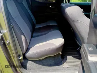 2021 Toyota Tacoma SR с VIN 3TMCZ5AN3MM441215, выставлен на аукционе Copart как лот 64744385 с пробегом 30 503 миль миль и Списание • Salvage title. История ставок и продаж доступна на DreamBid. Изображение 6.