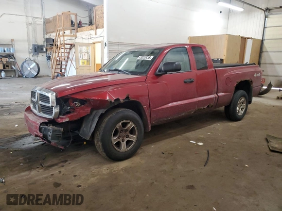 2006 Dodge Dakota SLT with VIN 1D7HW42N56S609685, listed as a Copart auction lot 43052435 with 222,136 mi miles and Non Repairable. Bid and sale history available at carsss.com. Image 1.
