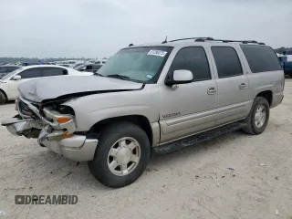 2005 GMC Yukon XL SLT with VIN 1GKEC16Z45J217761, listed as a Copart auction lot 51290375 with 204,236 mi miles and Salvage Title. Bid and sale history available at carsss.com. Image 1.