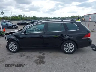 2013 Volkswagen Jetta SportWagen SE with VIN 3VWPX7AJ4DM655174, listed as a IAAI auction lot 42072632 with 65,899 mi miles. Bid and sale history available at carsss.com. Image 13.