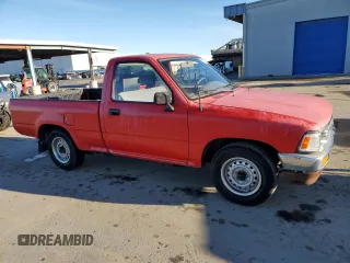 1991 Toyota Pickup z VIN JT4RN81AXM0072912, wystawiony jako Copart lot #86072004 z przebiegiem 210 493 mil mil oraz Szkoda całkowita • Salvage title. Historia ofert i sprzedaży dostępna na DreamBid. Obrazek 4.