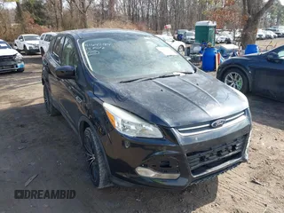 2014 Ford Escape SE with VIN 1FMCU9GXXEUA57133, listed as a IAAI auction lot 41642184 with 1 mi miles. Bid and sale history available at carsss.com. Image 6.