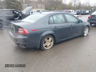 2007 Acura TL with VIN 19UUA66277A039068, listed as a IAAI auction lot 41990963 with 205,277 mi miles. Bid and sale history available at carsss.com. Image 4.