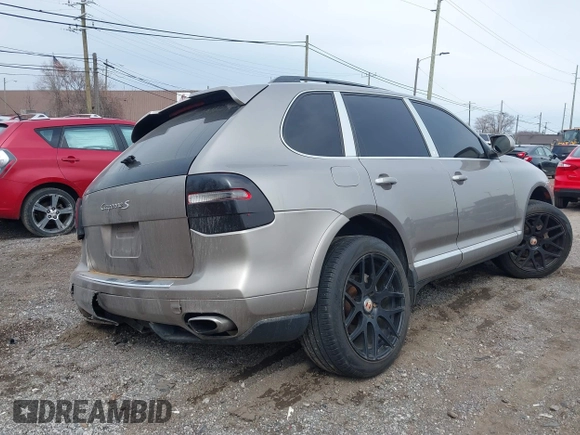 2008 Porsche Cayenne S с VIN WP1AB29PX8LA50620, выставлен на аукционе IAAI как лот 42000403 с пробегом Не указан миль и . История ставок и продаж доступна на DreamBid. Изображение 4.