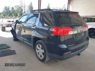 2015 GMC Terrain SLE z VIN 2GKALMEK6F6135209, wystawiony jako IAAI lot #42246811 z przebiegiem 108 741 mil mil oraz . Historia ofert i sprzedaży dostępna na DreamBid. Obrazek 3.