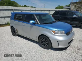 2008 Scion xB z VIN JTLKE50E281014043, wystawiony jako Copart lot #53405835 z przebiegiem 219 577 mil mil oraz Szkody całkowita. Historia ofert i sprzedaży dostępna na DreamBid. Obrazek 4.