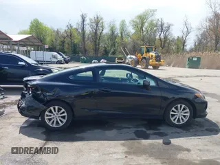 2012 Honda Civic EX z VIN 2HGFG3A89CH513874, wystawiony jako IAAI lot #41938658 z przebiegiem 158 422 mil mil oraz . Historia ofert i sprzedaży dostępna na DreamBid. Obrazek 14.