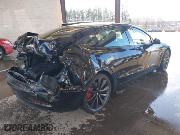 2020 Tesla Model 3 Performance z VIN 5YJ3E1EC2LF805320, wystawiony jako IAAI lot #41799172 z przebiegiem 24 253 mil mil oraz . Historia ofert i sprzedaży dostępna na DreamBid. Obrazek 4.