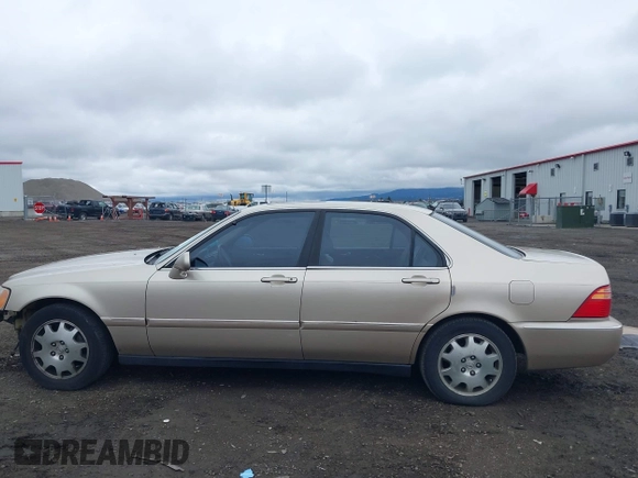 2000 Acura RL with VIN JH4KA9657YC008473, listed as a IAAI auction lot 41935155 with 216,629 mi miles. Bid and sale history available at carsss.com. Image 15.
