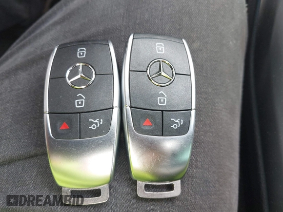 2021 Mercedes-Benz GLS 450 с VIN 4JGFF5KE9MA439143, выставлен на аукционе IAAI как лот 42147313 с пробегом 27 231 миль миль и . История ставок и продаж доступна на DreamBid. Изображение 11.