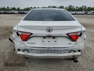 2015 Toyota Camry XLE with VIN 4T1BF1FK2FU108204, listed as a Copart auction lot 51493185 with 142,346 mi miles and Salvage Title. Bid and sale history available at DreamBid. Image 6.
