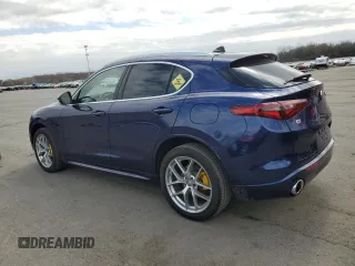 2020 Alfa Romeo Stelvio Ti z VIN ZASPAKBN8L7C76865, wystawiony jako Copart lot #49966655 z przebiegiem 26 531 mil mil oraz Szkody całkowita. Historia ofert i sprzedaży dostępna na DreamBid. Obrazek 2.
