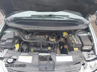2004 Chrysler Town & Country Touring with VIN 2C4GP54L54R585259, listed as a IAAI auction lot 41934045 with 211,376 mi miles and . Bid and sale history available at DreamBid. Image 10.