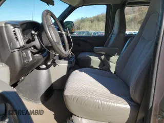 2007 GMC Savana with VIN 1GJHG39U571145263, listed as a Copart auction lot 78073514 with 113,690 mi miles and Salvage Title. Bid and sale history available at carsss.com. Image 7.