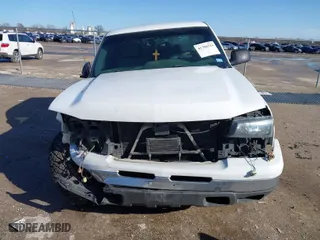 2007 Chevrolet Silverado 1500 Classic LT3 with VIN 1GCEK19B17Z101323, listed as a IAAI auction lot 41706534 with 291,917 mi miles. Bid and sale history available at carsss.com. Image 11.