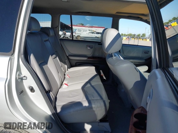 2006 Toyota Highlander with VIN JTEDW21A460015561, listed as a IAAI auction lot 42864235 with 202,859 mi miles and . Bid and sale history available at DreamBid. Image 8.