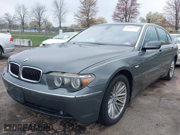 2005 BMW 7 Series 745Li with VIN WBAGN63595DS56807, listed as a IAAI auction lot 42018921 with 128,230 mi miles and . Bid and sale history available at carsss.com. Image 2.