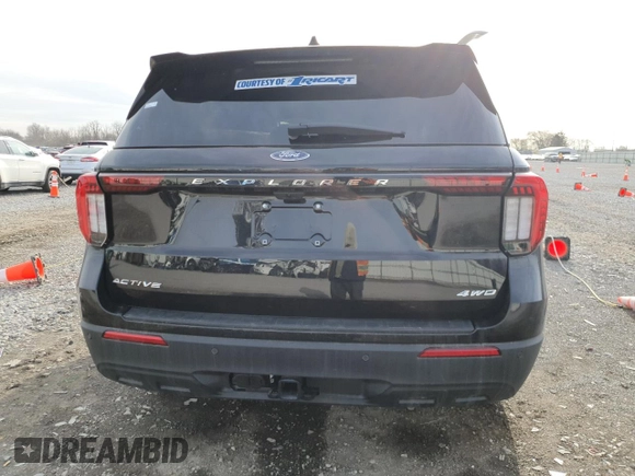 2025 Ford Explorer Active with VIN 1FMUK8DH8SGA18259, listed as a Copart auction lot 50043195 with 1,267 mi miles and Salvage Title. Bid and sale history available at carsss.com. Image 6.