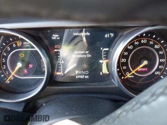 2018 Jeep Wrangler Unlimited Sport S z VIN 1C4HJXDG4JW132547, wystawiony jako IAAI lot #41838010 z przebiegiem 69 987 mil mil oraz . Historia ofert i sprzedaży dostępna na DreamBid. Obrazek 7.