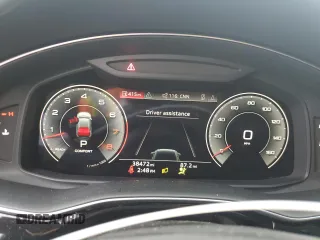 2021 Audi Q8 Prestige with VIN WA1FVAF16MD032462, listed as a Copart auction lot 81675224 with 38,472 mi miles and Salvage title. Bid and sale history available at DreamBid. Image 9.