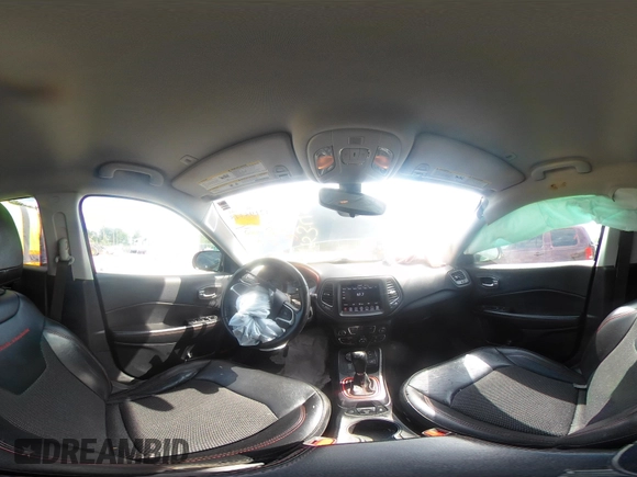 2019 Jeep Compass Trailhawk с VIN 3C4NJDDB9KT739654, выставлен на аукционе IAAI как лот 42195345 с пробегом 116 601 миль миль и . История ставок и продаж доступна на DreamBid. Изображение 18.