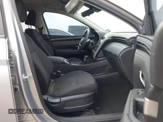 2022 Hyundai Tucson SEL with VIN 5NMJB3AE9NH139738, listed as a IAAI auction lot 41948244 with 31,990 mi miles and . Bid and sale history available at DreamBid. Image 5.