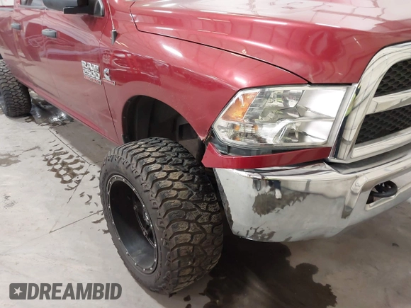 2015 Ram 2500 Tradesman с VIN 3C6UR5HL4FG528090, выставлен на аукционе IAAI как лот 41372919 с пробегом 131 249 миль миль и . История ставок и продаж доступна на DreamBid. Изображение 17.