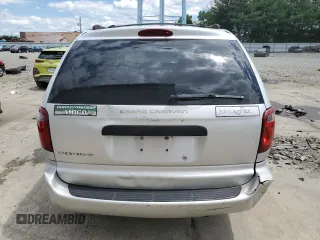 2004 Dodge Caravan SE z VIN 1D4GP24R84B571571, wystawiony jako Copart lot #72014114 z przebiegiem 355 949 mil mil oraz Szkoda całkowita • Salvage title. Historia ofert i sprzedaży dostępna na DreamBid. Obrazek 6.