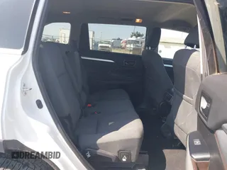 2018 Toyota Highlander LE с VIN 5TDBZRFH4JS907963, выставлен на аукционе IAAI как лот 42160263 с пробегом 42 074 миль миль и . История ставок и продаж доступна на DreamBid. Изображение 8.