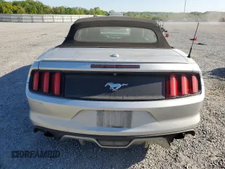 2016 Ford Mustang EcoBoost Premium z VIN 1FATP8UH9G5280947, wystawiony jako Copart lot #53451195 z przebiegiem 142 567 mil mil oraz Szkoda całkowita • Salvage title. Historia ofert i sprzedaży dostępna na DreamBid. Obrazek 6.