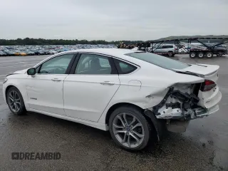 2019 Ford Fusion Titanium с VIN 3FA6P0RU6KR212454, выставлен на аукционе Copart как лот 63137755 с пробегом 30 024 миль миль и Списание • Salvage title. История ставок и продаж доступна на DreamBid. Изображение 2.