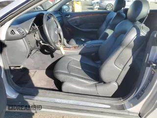 2005 Mercedes-Benz CLK 320 with VIN WDBTK65G45T045124, listed as a Copart auction lot 81193874 with 71,574 mi miles and Salvage Title. Bid and sale history available at DreamBid. Image 7.