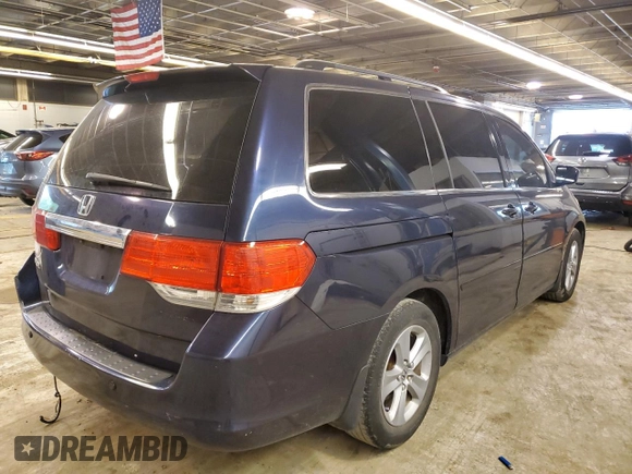2008 Honda Odyssey Touring with VIN 5FNRL38968B082655, listed as a Copart auction lot 70887554 with 163,082 mi miles and Salvage Title. Bid and sale history available at carsss.com. Image 3.